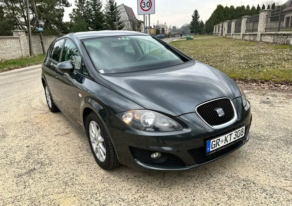 śląskie Seat Leon cena 22900 przebieg: 145000, rok produkcji 2011 z Bielsk Podlaski